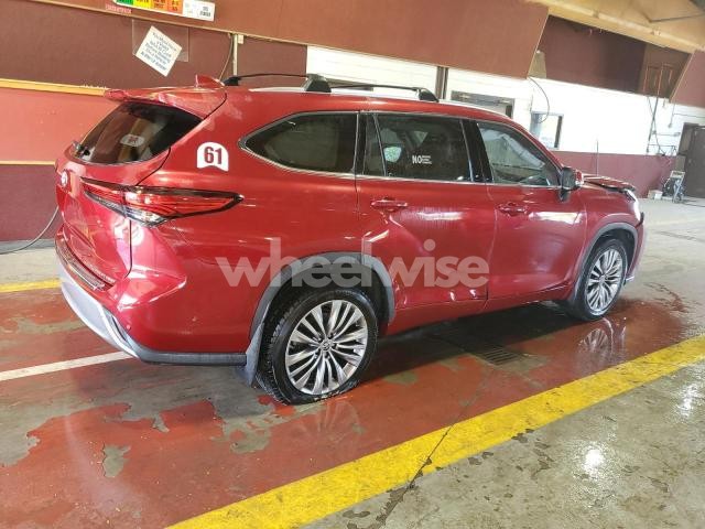 Photo 10 of 2020 TOYOTA HIGHLANDER PLATINUM (VIN 5TDFZRBH8LS029044)