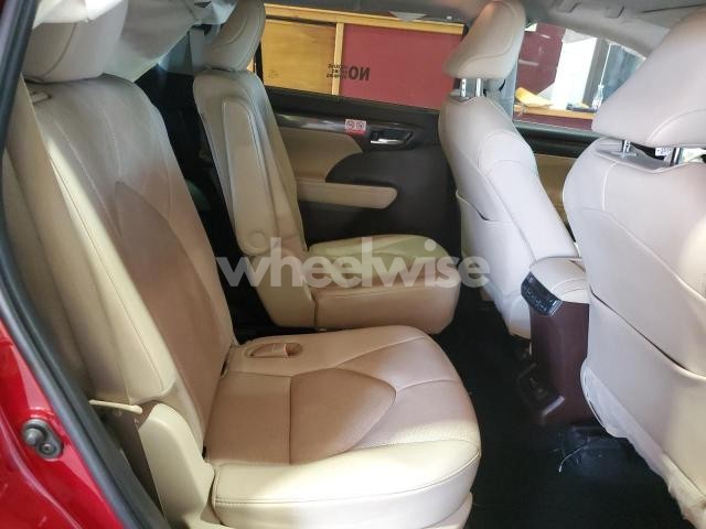 Photo 9 of 2020 TOYOTA HIGHLANDER PLATINUM (VIN 5TDFZRBH8LS029044)