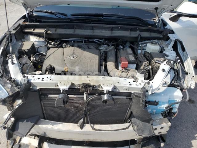 Photo 11 of 2022 TOYOTA HIGHLANDER PLATINUM (VIN 5TDFZRBH8NS184728)