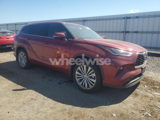 Photo 4 of 2022 TOYOTA HIGHLANDER PLATINUM (VIN 5TDFZRBH9NS221852)