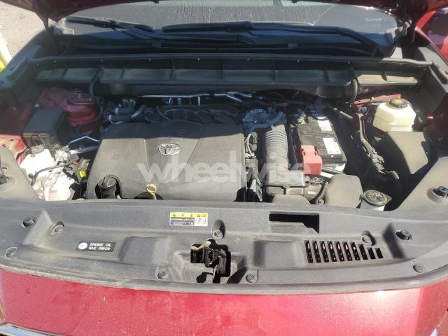 Photo 8 of 2022 TOYOTA HIGHLANDER PLATINUM (VIN 5TDFZRBH9NS221852)