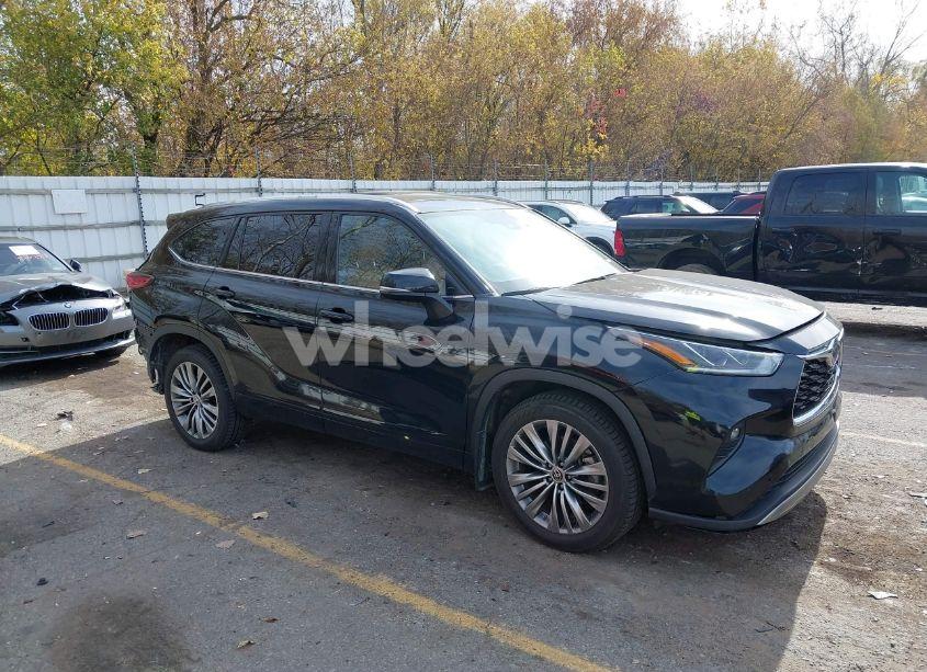 2020 Toyota Highlander PLATINUM (VIN 5TDFZRBHXLS003299) main photo