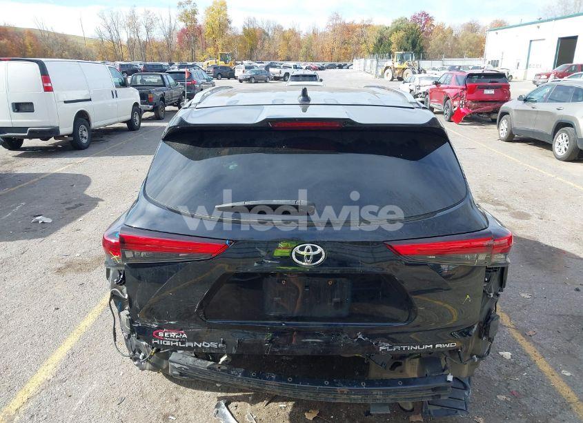Photo 16 of 2020 Toyota Highlander PLATINUM (VIN 5TDFZRBHXLS003299)