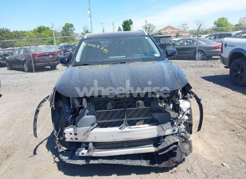 Photo 12 of 2022 Toyota Highlander HYBRID XLE (VIN 5TDGARAH3NS510285)