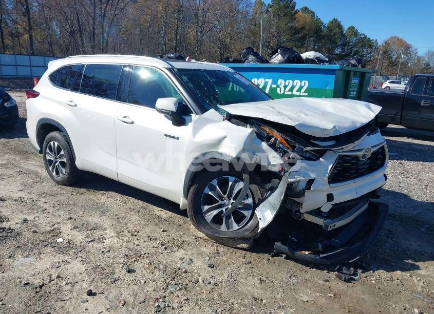 2021 Toyota Highlander HYBRID XLE (VIN 5TDGARAH5MS503725) main photo