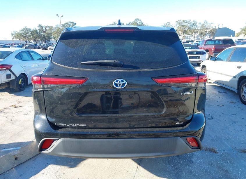 Photo 16 of 2021 Toyota Highlander HYBRID XLE (VIN 5TDGARAH7MS508568)