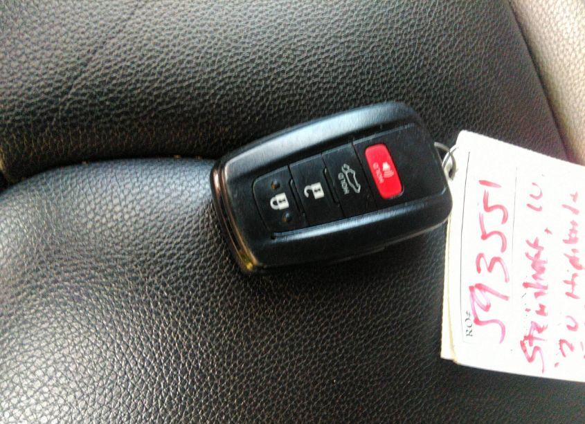 Photo 11 of 2020 Toyota Highlander HYBRID XLE (VIN 5TDGARAH8LS503216)