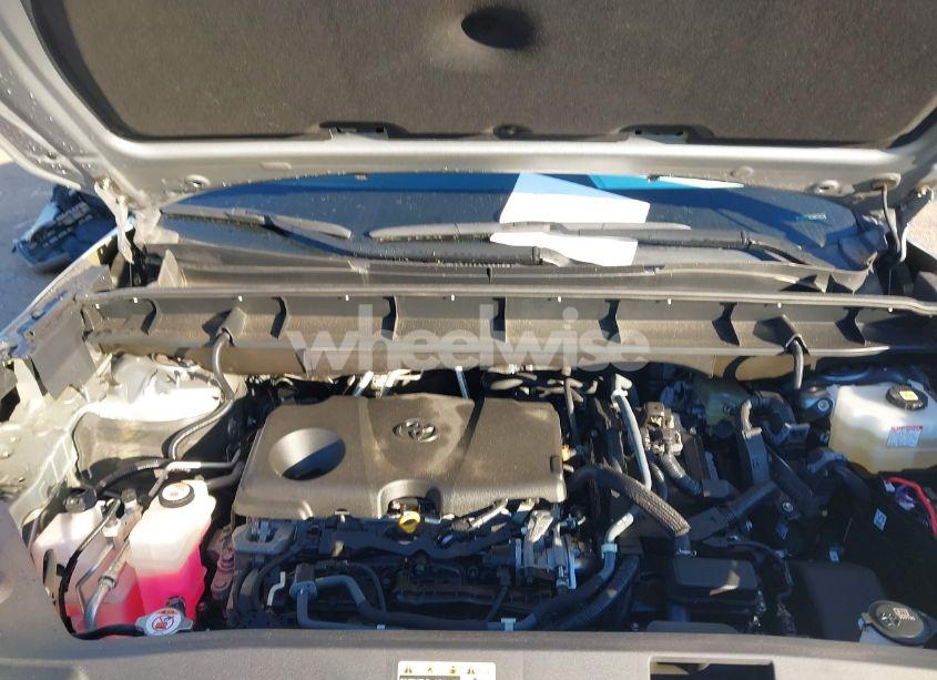 Photo 10 of 2021 Toyota Highlander HYBRID XLE (VIN 5TDGARAHXMS011062)