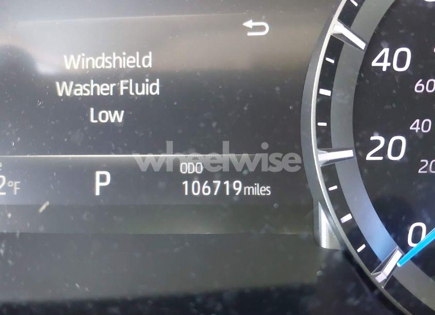 Photo 15 of 2022 Toyota Highlander HYBRID XLE (VIN 5TDGARAHXNS515323)