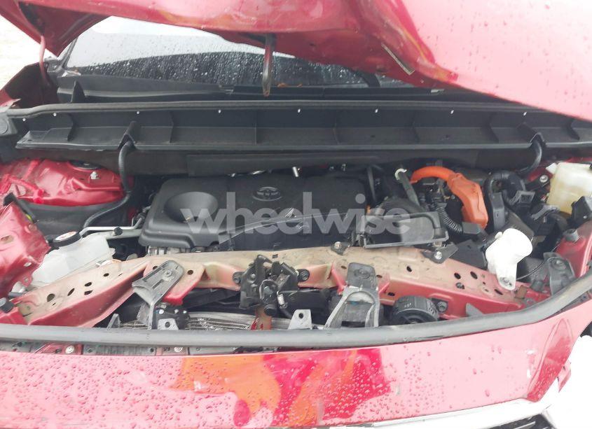 Photo 10 of 2021 Toyota Highlander HYBRID XLE (VIN 5TDGBRCH5MS533351)