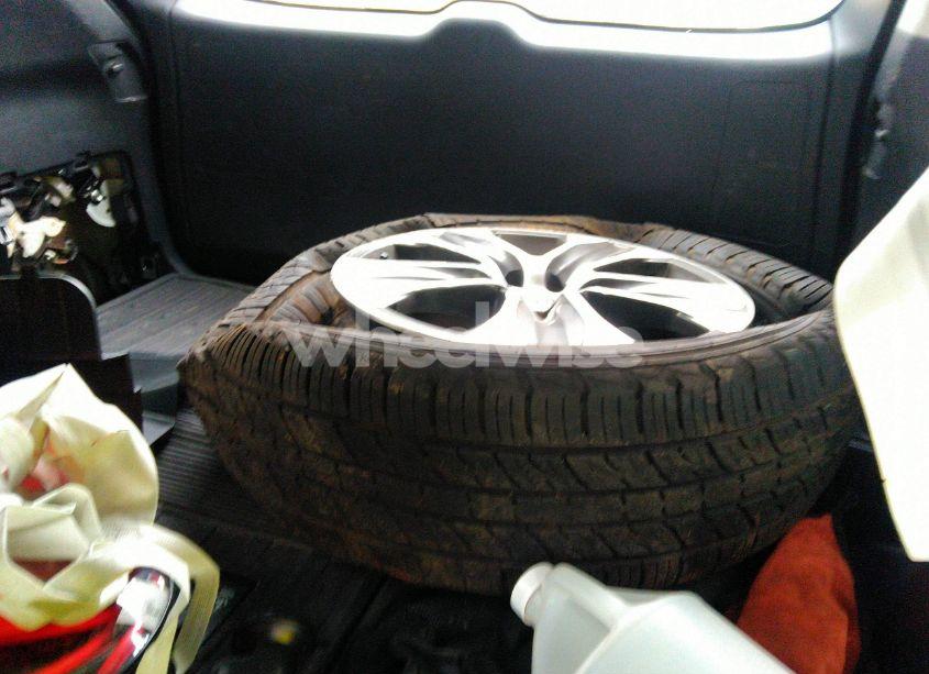 Photo 12 of 2022 Toyota Highlander HYBRID XLE (VIN 5TDGBRCH5NS555061)