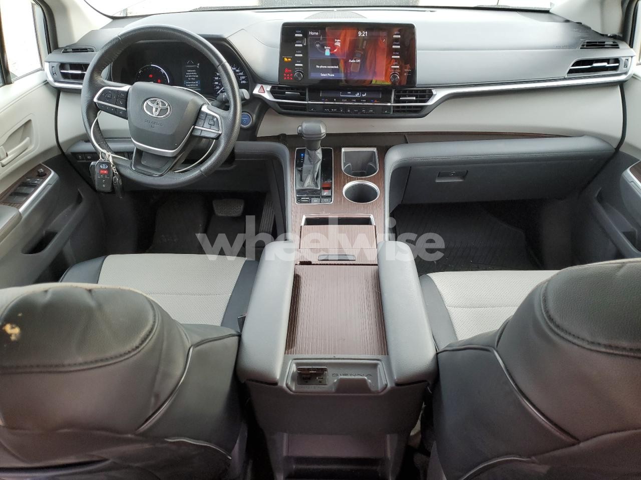 Photo 8 of 2021 TOYOTA SIENNA LE (VIN 5TDGSKFC1MS002171)