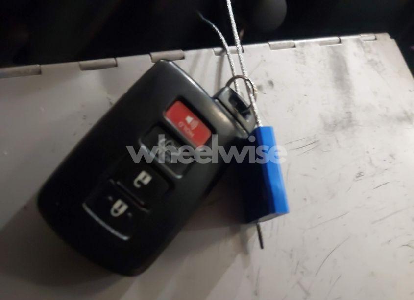 Photo 11 of 2021 Toyota Sequoia PLATINUM (VIN 5TDGY5B19MS184948)