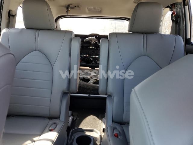 Photo 14 of 2022 TOYOTA HIGHLANDER XLE (VIN 5TDGZRAH0NS551899)
