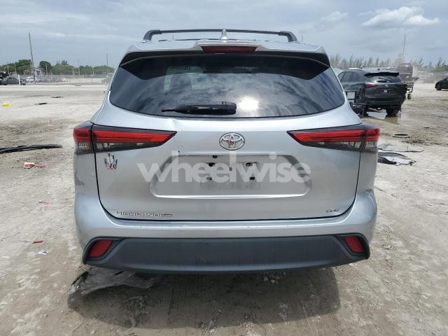 Photo 9 of 2020 TOYOTA HIGHLANDER XLE (VIN 5TDGZRAH1LS501784)