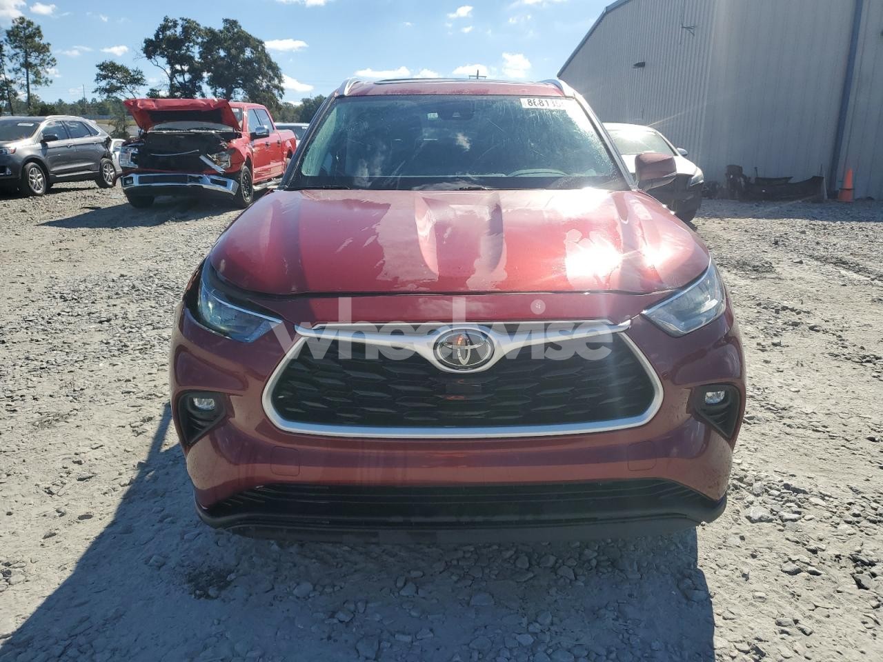 Photo 5 of 2020 TOYOTA HIGHLANDER XLE (VIN 5TDGZRAH2LS025335)