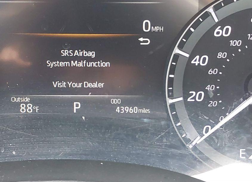 Photo 15 of 2021 Toyota Highlander XLE (VIN 5TDGZRAH2MS049717)