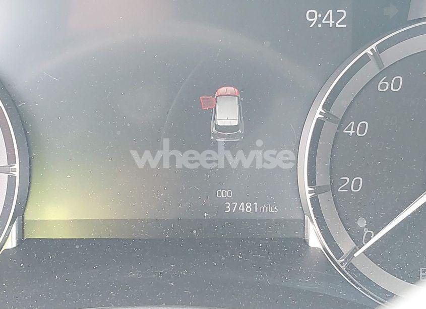 Photo 16 of 2022 Toyota Highlander XLE (VIN 5TDGZRAH2NS092200)