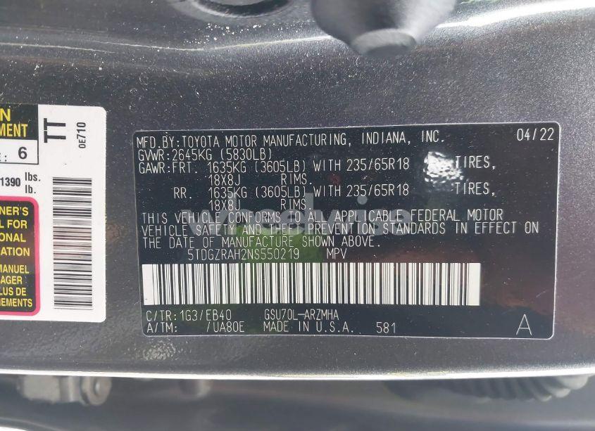 Photo 9 of 2022 Toyota Highlander XLE (VIN 5TDGZRAH2NS550219)