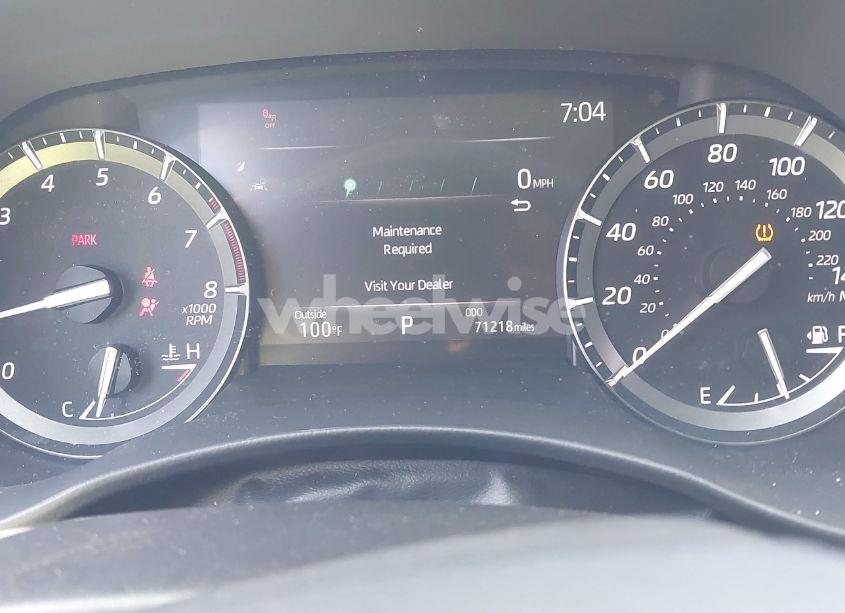 Photo 7 of 2021 Toyota Highlander XLE (VIN 5TDGZRAH3MS519625)