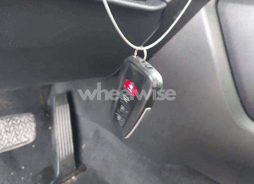 Photo 11 of 2022 Toyota Highlander XLE (VIN 5TDGZRAH3NS113166)