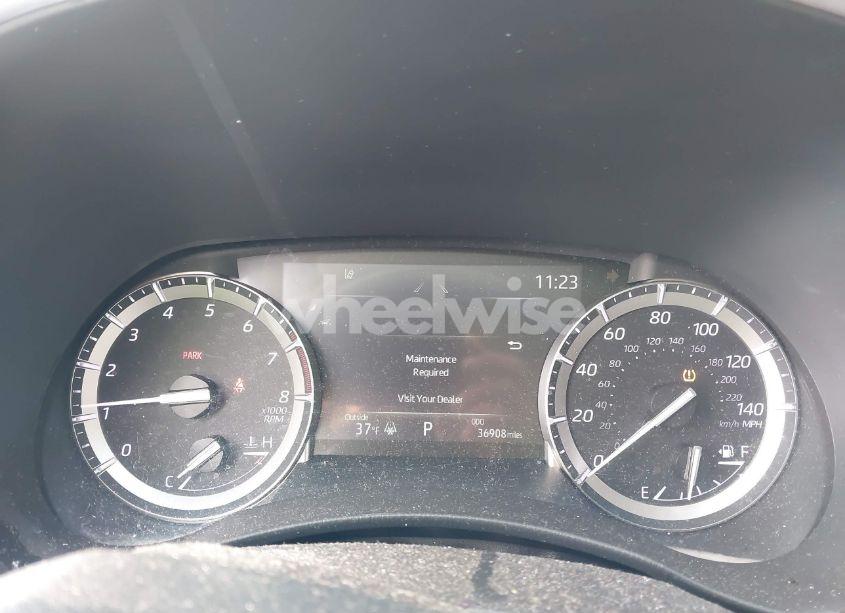 Photo 7 of 2022 Toyota Highlander XLE (VIN 5TDGZRAH3NS122952)