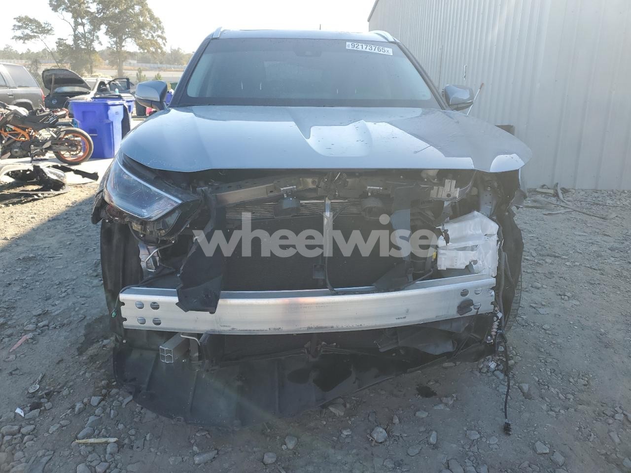 Photo 5 of 2021 TOYOTA HIGHLANDER XLE (VIN 5TDGZRAH4MS042414)