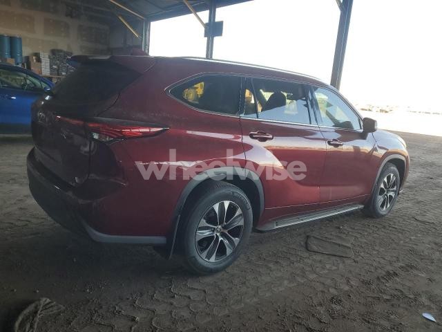 2021 TOYOTA HIGHLANDER XLE (VIN 5TDGZRAH5MS514491) main photo