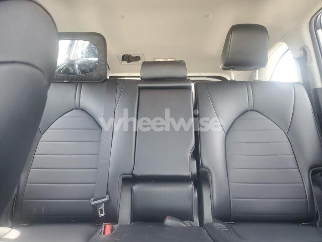 Photo 4 of 2022 TOYOTA HIGHLANDER XLE (VIN 5TDGZRAH5NS101472)