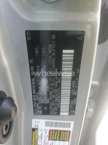 Photo 6 of 2022 TOYOTA HIGHLANDER XLE (VIN 5TDGZRAH5NS101472)