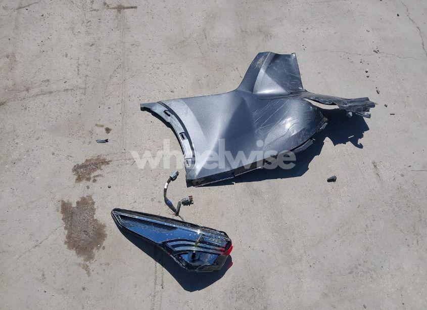 Photo 12 of 2021 Toyota Highlander XLE (VIN 5TDGZRAH7MS528781)