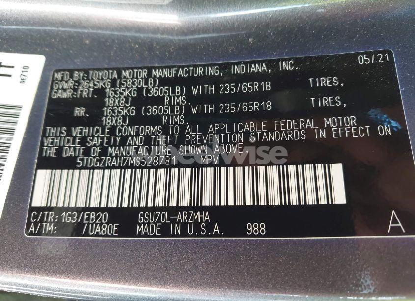 Photo 9 of 2021 Toyota Highlander XLE (VIN 5TDGZRAH7MS528781)