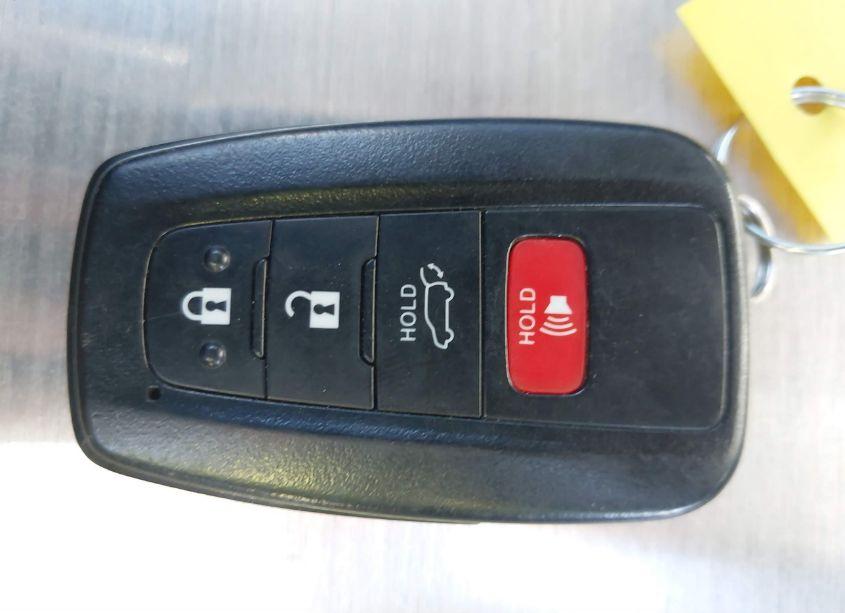 Photo 11 of 2021 Toyota Highlander XLE (VIN 5TDGZRAH8MS067834)