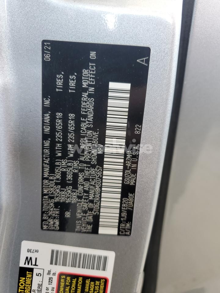 Photo 13 of 2021 TOYOTA HIGHLANDER XLE (VIN 5TDGZRAH8MS075657)