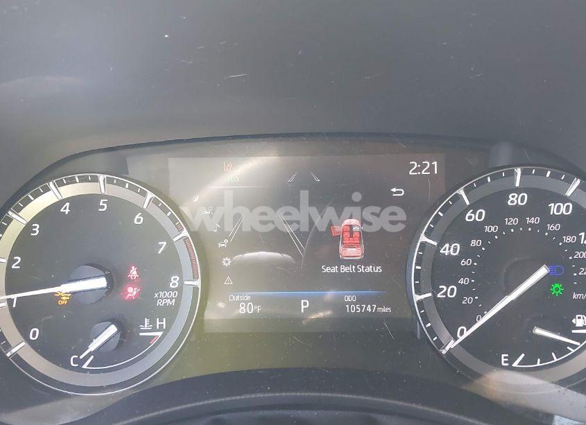 Photo 7 of 2021 Toyota Highlander XLE (VIN 5TDGZRAH8MS519507)