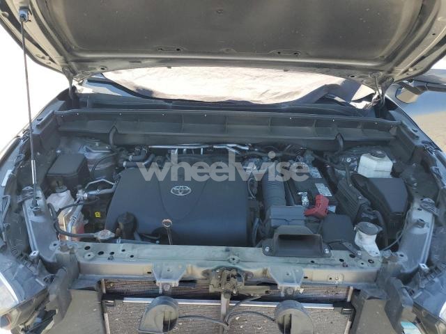 2022 TOYOTA HIGHLANDER XLE (VIN 5TDGZRAH8NS546692) main photo