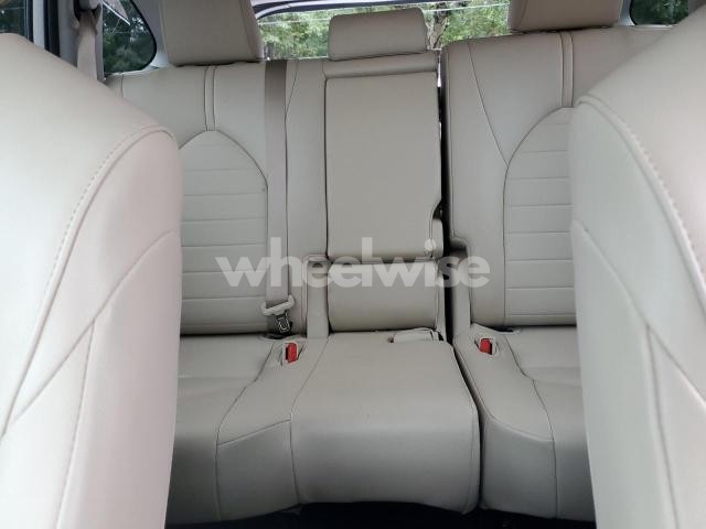 Photo 10 of 2022 TOYOTA HIGHLANDER XLE (VIN 5TDGZRAHXNS094356)
