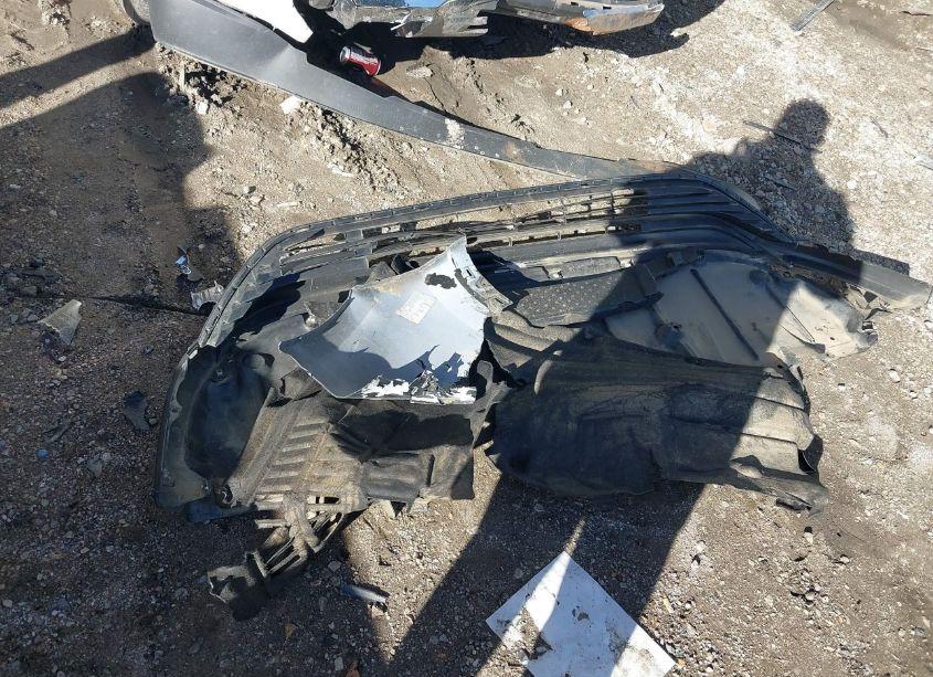 Photo 12 of 2022 Toyota Highlander XLE (VIN 5TDGZRAHXNS543356)