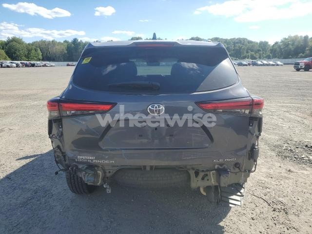 Photo 10 of 2020 TOYOTA HIGHLANDER XLE (VIN 5TDGZRBH0LS027308)