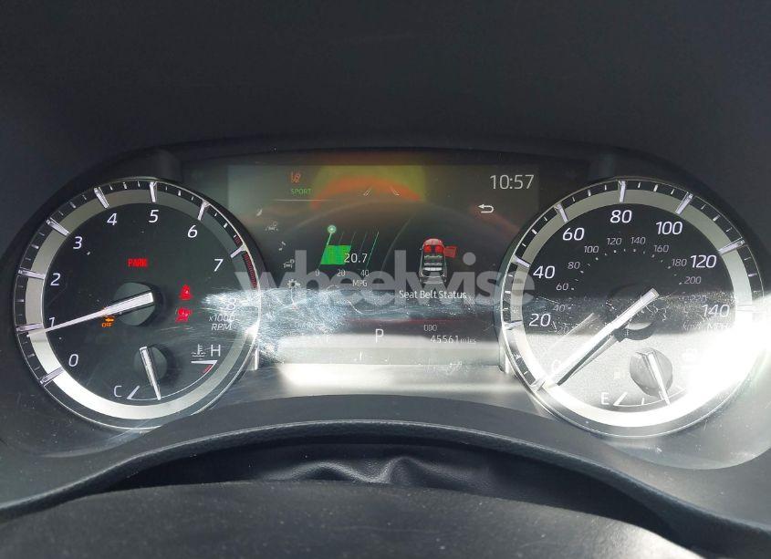 Photo 7 of 2022 Toyota Highlander XLE (VIN 5TDGZRBH0NS581130)