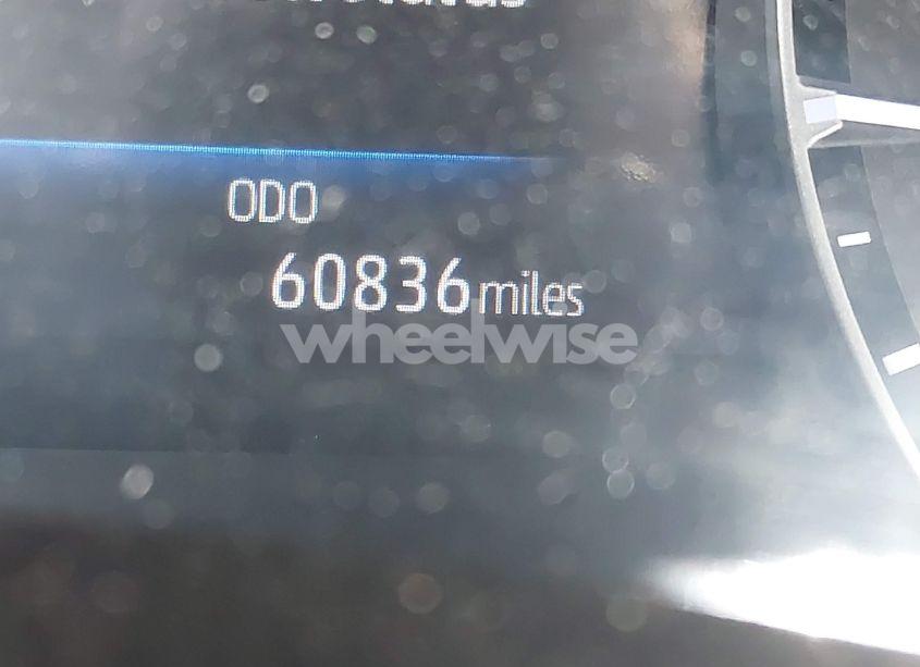 Photo 7 of 2020 Toyota Highlander XLE (VIN 5TDGZRBH1LS029696)