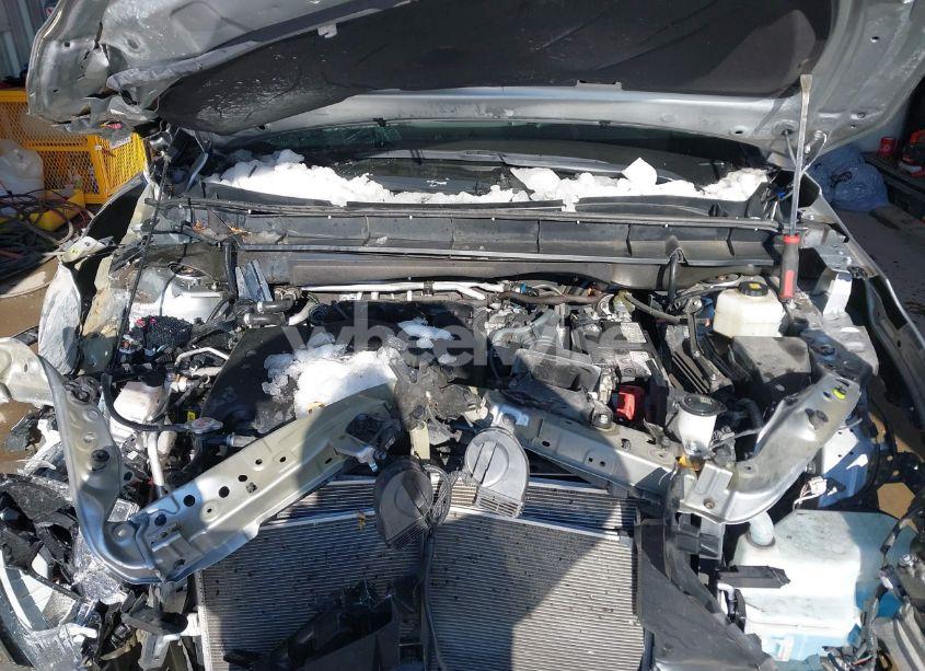 Photo 10 of 2021 Toyota Highlander XLE (VIN 5TDGZRBH1MS150083)