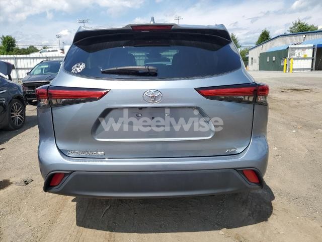 Photo 7 of 2022 TOYOTA HIGHLANDER XLE (VIN 5TDGZRBH1NS172196)