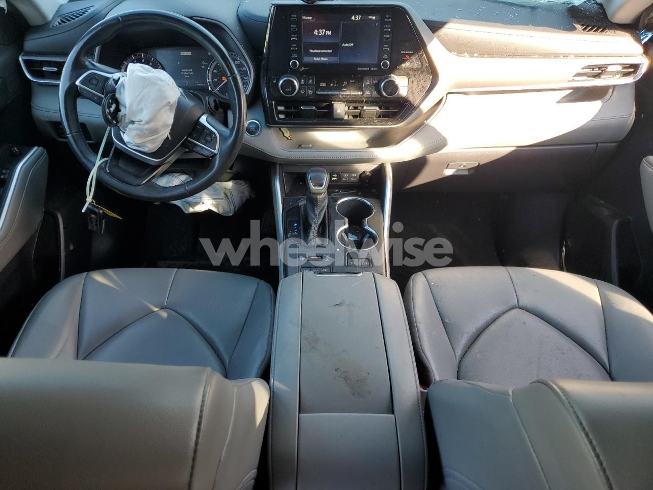 Photo 8 of 2022 TOYOTA HIGHLANDER XLE (VIN 5TDGZRBH1NS206265)