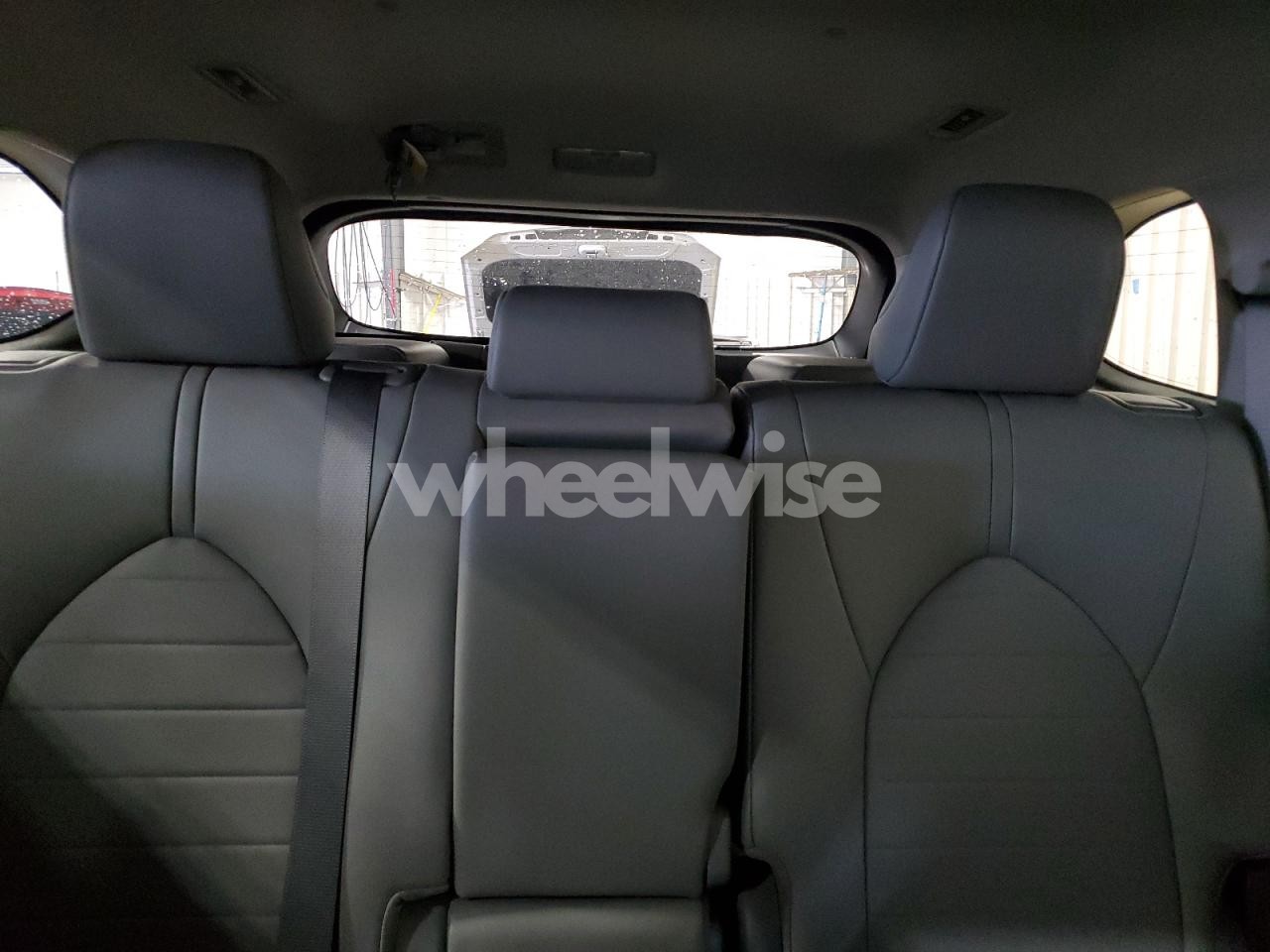 Photo 10 of 2022 TOYOTA HIGHLANDER XLE (VIN 5TDGZRBH1NS588443)