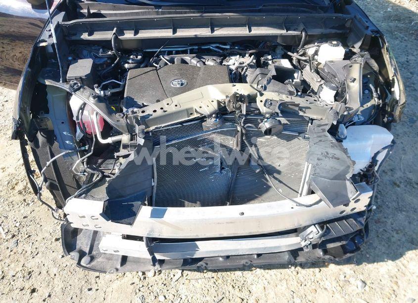 Photo 10 of 2021 Toyota Highlander XLE (VIN 5TDGZRBH2MS105170)