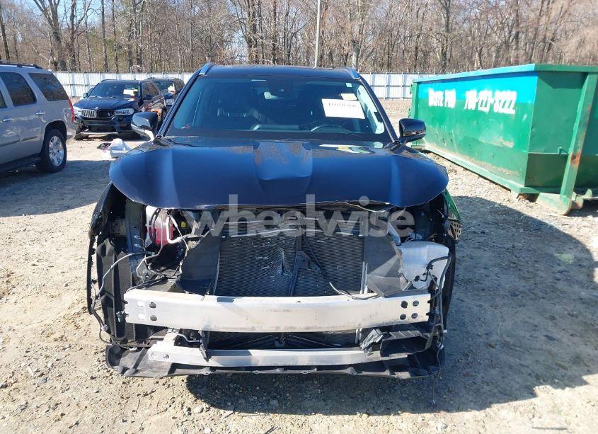 Photo 13 of 2021 Toyota Highlander XLE (VIN 5TDGZRBH2MS105170)