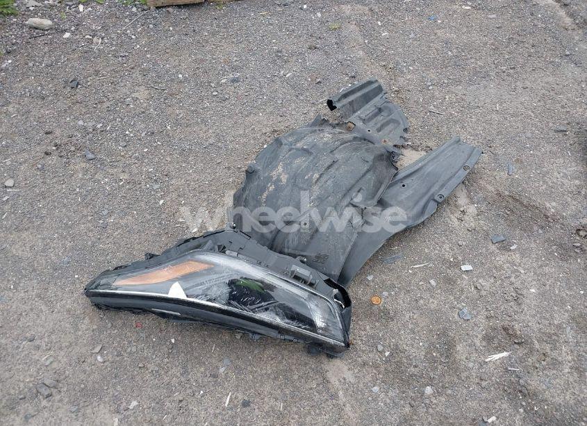 Photo 12 of 2021 Toyota Highlander XLE (VIN 5TDGZRBH2MS106593)