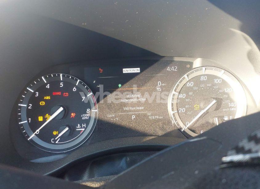 Photo 7 of 2021 Toyota Highlander XLE (VIN 5TDGZRBH3MS073670)