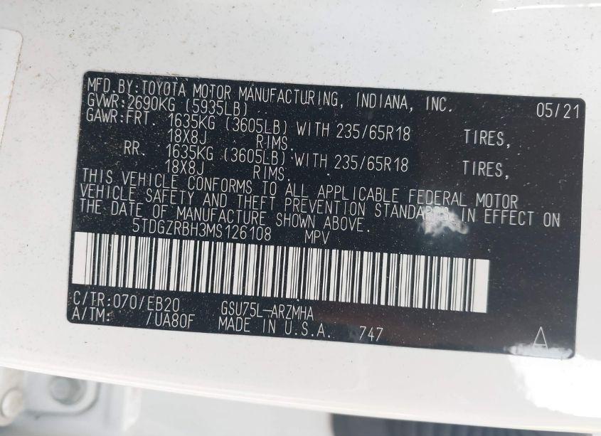 Photo 9 of 2021 Toyota Highlander XLE (VIN 5TDGZRBH3MS126108)